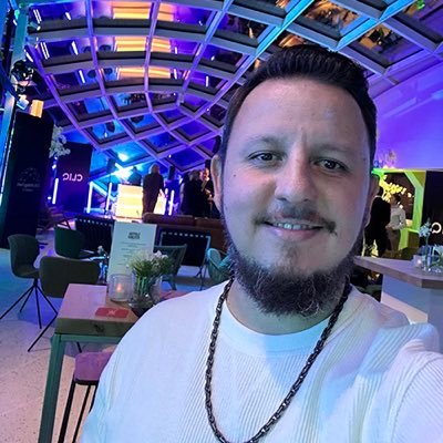 leandro_ssimoes's profile picture. Brazilian, 
Software Engineer, 
Amsterdam, Netherlands,
👨‍💻🖖👨‍🍳🎨🥁🍕