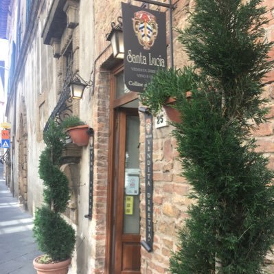 SLuciaVolterra's profile picture. ...una storia di vino e di passione