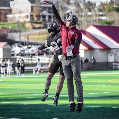 Wide Receivers Coach @ Franklin Pierce University, Division 2 NE10 Recruiting Upstate NY, and MA (Worcester, Springfield) •Father of a King 👑 VIII-VIII-MMXX