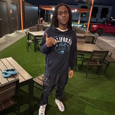 lost in the instrumentals🎵……Fashion & Music. Cannabis Connoisseur Founder of FlyHighForever🌍 JOKES On You Brand Ambassador 🤡
