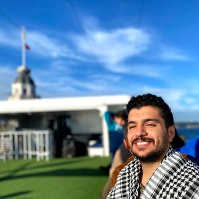 Marmara Üniveristesi / Özel Eğitim Öğretmeni
'Kalpte İslam yeri dardır. Onun yeri şer'i devlet'