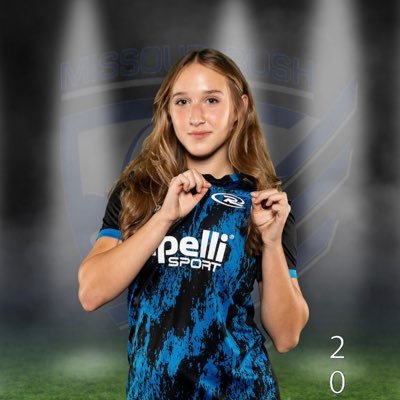 Mo Rush 2008 ECNL- RL# | CM #15 | Francis Howell Central HS 2026 🎓 | 2x State Champ | email: kyleighharmon363@gmail.com