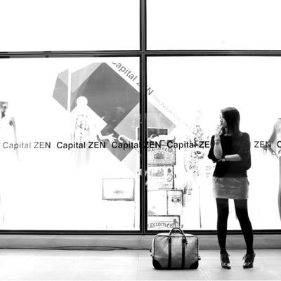 DekYingBua's profile picture. 🖤