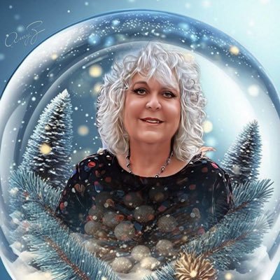 Romantic Novelists’ Indie Champion 2023 🌟 
Member of RNA & SOA 👍 
My ❤️ is in the highlands
https://t.co/gOvOsAsuCy 🤩