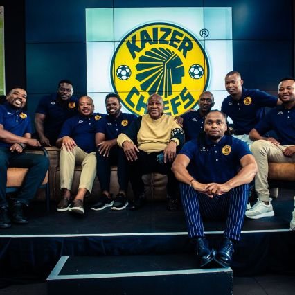 Fun and loving grootman...#Amakhosi for Life, #Chelsea all the time. Likes and retweets are not endorsement.