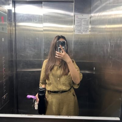 badnamjalebi's profile picture. Alexa, play everyone who played me.