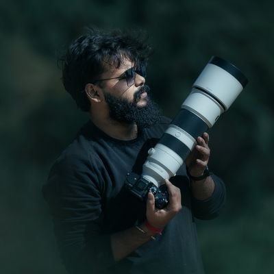 Wildlife photographer by passion and Photography Mentor  by profession! Achieved many national and international awards.
https://t.co/Uwyiq5y3ny
