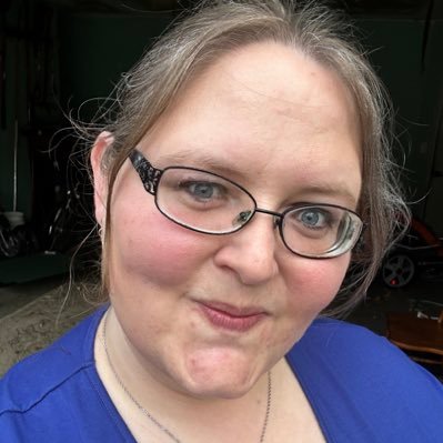 Johannak_86's profile picture. My pronouns are I/told/you/so 👩🏼‍❤️‍👨🏼🚶🏽‍♂️‍➡️🧍🏽🐕‍🦺🐕‍🦺🦮