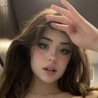 Emma (@hungnewneighbor) 's Twitter Profile Photo Emma (@hungnewneighbor) 's Twitter Profile Photo