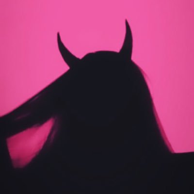 Shakyra_wild's profile picture. life is fun 😃I’m 21 year old girl she/her🩷🩷