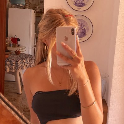 b0nnini's profile picture. happy hebrew girl 𝐌𝐢 𝐯𝐢𝐞𝐣𝐨: @josepcatt