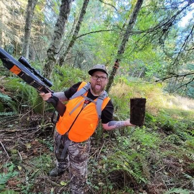 Lowbudgetbob34's profile picture. 