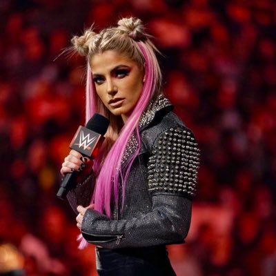 Manchester united fan, love hip hop, rnb, dance, love j20. Lincoln university graduate 2008! Team Uk 🇬🇧  2019! and massive Alexa Bliss fan and love WWE