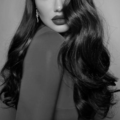 tasnimAlbahi's profile picture. Pretty brown eyes & a mind full of thoughts ❤️