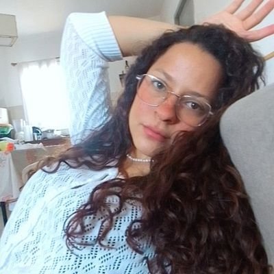 YeslaniPabon's profile picture. ig: @yeslanipabon