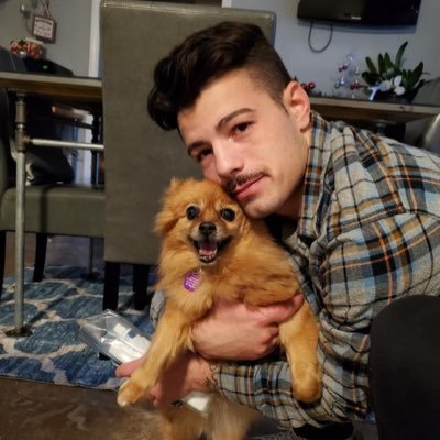 Deaslefin9's profile picture. 