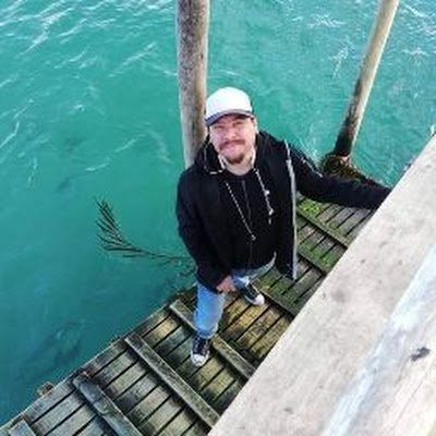 humbertoSa89211's profile picture. 