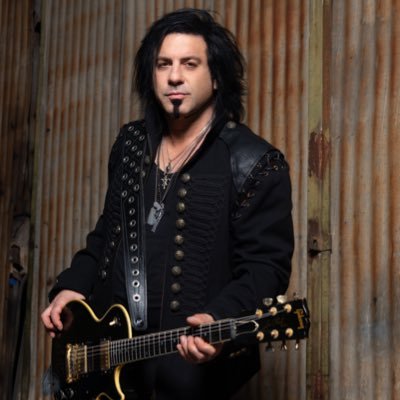 Singer/Songwriter/Recording Artist/ Guitarist for SOUL SIGN @allstarrawk @Player_theband (#babycomeback) LEATHERWOLF @tripleaxeattack