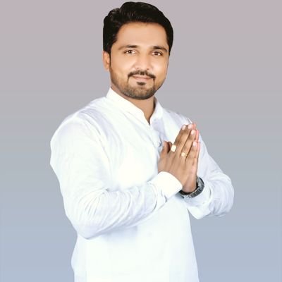 AkshayAPatil33's profile picture. 