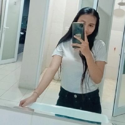 pickMenava21's profile picture. Hello hosts, hunters, and mutuals. I have changed the username from @megaaprilia_dbs to @pickMenava21 . Please don't reroll me 🙏🏻