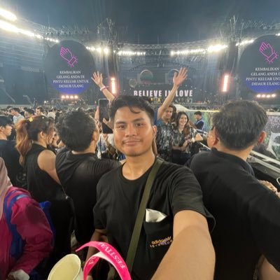 goldsprm's profile picture. music geeky