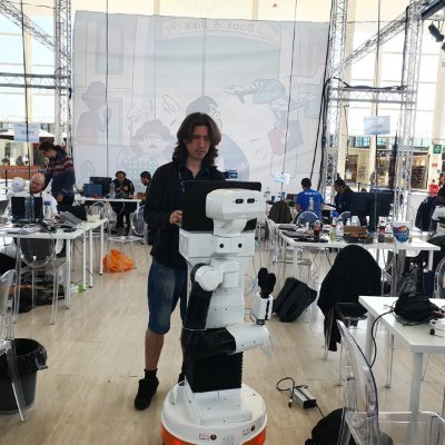 PhD Associate Professor @uc3m, Researcher @uc3mRoboticslab, Robotics Society Leader @asrob_uc3m, Open Source at https://t.co/4Myf1KhuvM