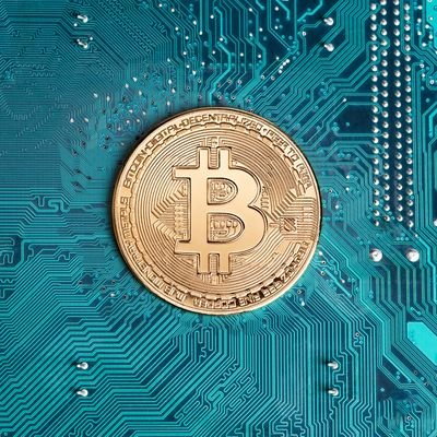 Trusted decentralized Blockchain Validator
