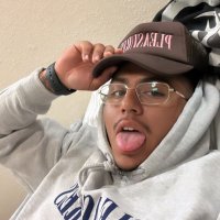 SaintMichael ๐๏ธ (@uncl3scroog3) 's Twitter Profile