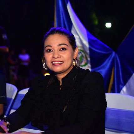 Político
Alcaldesa del municipio de San Antonio del Monte por el partido de Nueva Ideas
En Camino a una Nueva historia 🇸🇻
Madre y esposa 💕