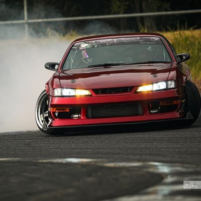 オレD1 呼ばれ方色々
痛車でドリフトしてる
📸を少々D5300
通勤車ワークスHA36S
競馬よりボートレース派です
サバゲーを少々 三八式で突撃
趣味色々
宜しく
