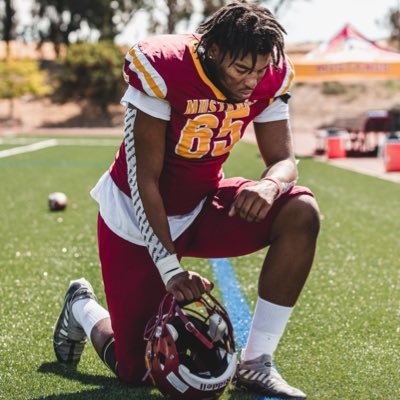 2024grad 3-2 Eligibility||3.0 GPA ||6’6 250|| DE/DT|| @ Los Medanos College|| https://t.co/XRkBloSClC ||NCAA ID: 2312186962