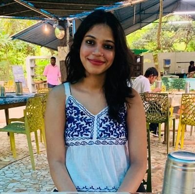 divahehehe's profile picture. 