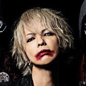 ジグザグ・Hyde・ラルク大好きです♡
スロット・パチンコも好きなのでちょこちょこつぶやかせて頂きます(笑)