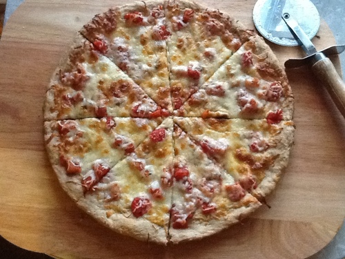 I like to eat, and I like to cook. I also like to make things, take photos, and write.