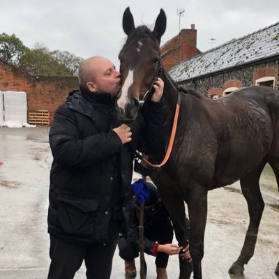 Football ( Camb Utd 🖤💛) & Horses ❤️( Empress Lulu & ⭐️🥕🥕) 💙💛