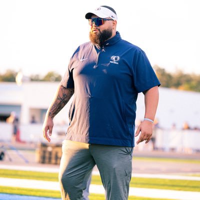 Bentley Easley athlete profile head shot