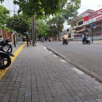 kondom_kertas's profile picture. siap memuaskan nafsu istrimu,35thn,siap modal.
partner 3S,GB or 1vs1.
kontak
https://t.co/g7ALziF1Qb