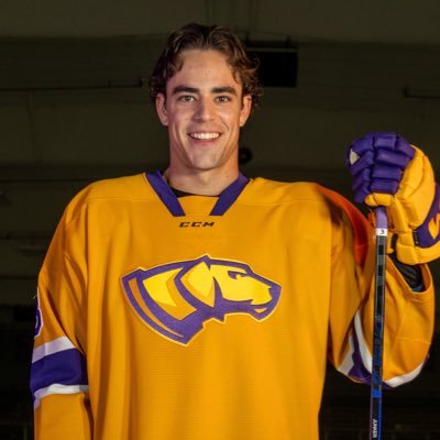 junker_5's profile picture. ER 18’ | UWSP Hockey