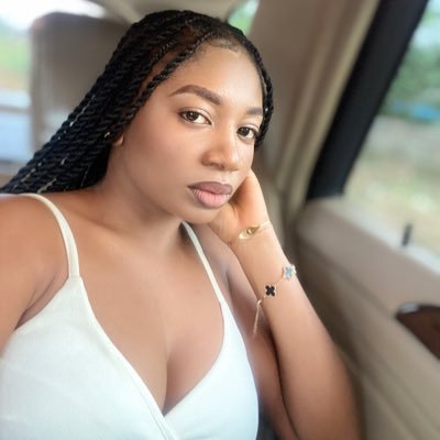 Daughter to Zeus and Aphrodite|| @wizkid|| @ManUtd Stan ||business page on IG: https://t.co/eMTr9jINrn