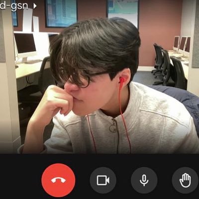 brattysammiee's profile picture. they/he 🏳️‍⚧️🇻🇳