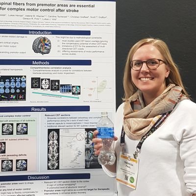 Paul_Theresa_'s profile picture. Postdoc @NetPlasticity @UKKoeln | neuroimaging, network reorganization and motor learning after stroke