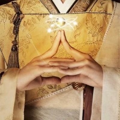 SKY_CIEL_SORA's profile picture. 日記。日々笑顔。アジアドラマ大好き。ご挨拶なしのフォロー、リツイすみません。色々な情報に感謝✨昭和生まれ。 息子👦👦 愚痴や意見は一瞬呟きで。#GongYoo #LeeJunho #WangYibo #ZhaoLusi #TanJianci #EXO #BTS #ARASHI #初恋(TBS) #陳情令 #長相思