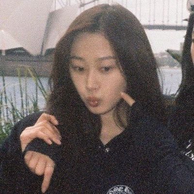 nichosgfryu's profile picture. nicho'ya miyavlamakla mesgulum