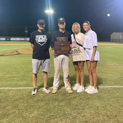 I am married to Michael we 2 kids Lindsey and Taecyn I am a licensed cosmetologist I love to Run watch my kids plays sports also watch my husband race
