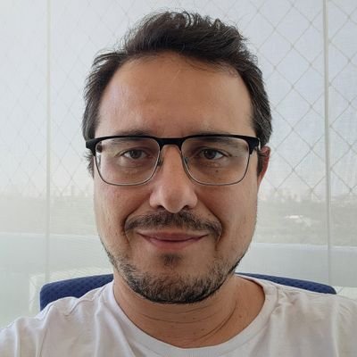 andrelosilva's profile picture. Senior Executive, Dad, Geek, and Proud
