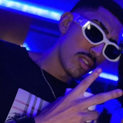 mv10lima's profile picture. “ 𝑵𝒂𝒐 𝒔𝒆 𝒂𝒄𝒐𝒔𝒕𝒖𝒎𝒆 𝒄𝒐𝒎 𝒐 𝒎𝒆𝒖 𝒔𝒐𝒓𝒓𝒊𝒔𝒐 𝒑𝒓𝒂 𝒏𝒂𝒐 𝒔𝒆 𝒂𝒔𝒔𝒖𝒔𝒕𝒂𝒓 𝒄𝒐𝒎 𝒎𝒊𝒏𝒉𝒂 𝒄𝒂𝒓𝒂 𝒇𝒆𝒄𝒉𝒂𝒅𝒂 “ 💨❗️