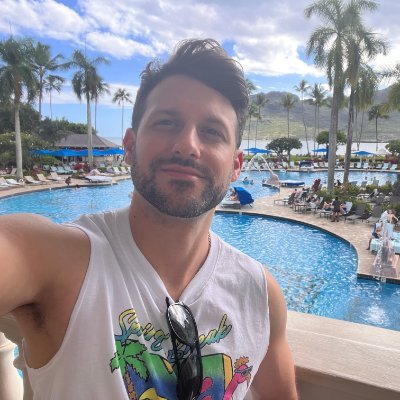ysanchez3d's profile picture. Tech enthusiast. Building cool stuff primarily using Javascript and traveling the world. 👨💻✈️