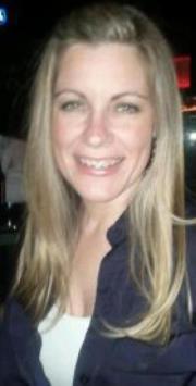 a_leesa's profile picture. Happily Married 💍 Mother of 3 humans, 3 doggos, and 2 kitties. Not looking to hookup. NO DMs.