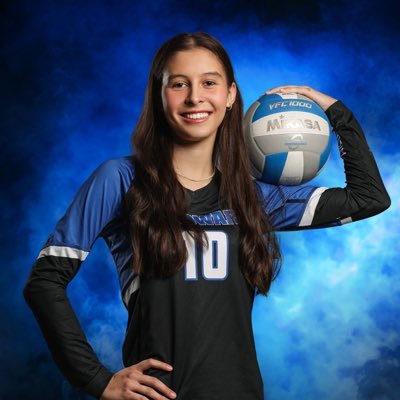 2025 Libero | SURFSIDE VBC 17 LEGENDS Loriann #2 | Windward School Varsity | 4.20 GPA | Dean’s List | 2023 Division 4 ALL-CIF