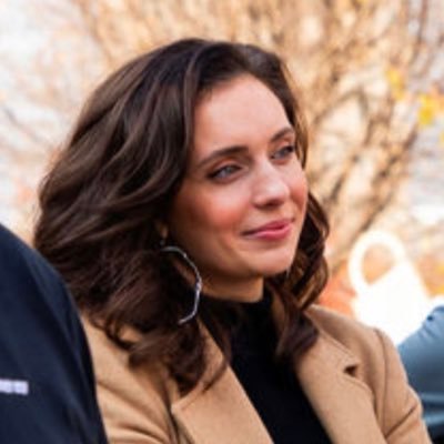 20-year comms vet @PattanAndCo. Married to @Beganovic2024 (not responsible for his tweets). Downtowner + STL Booster. Pro-people, pro-development progressive.